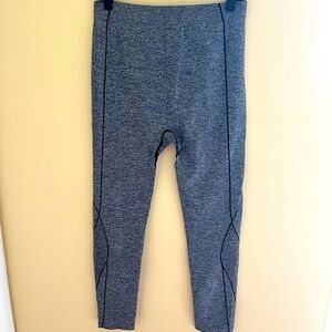 Maternity leggings bunddle